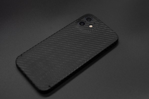 Carbon Cover iPhone 12